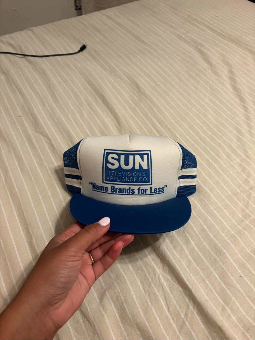 SUN Television & Appliance Co. Vintage Blue White Trucker Hat